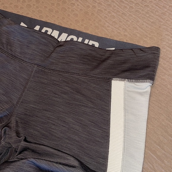 Under Armour leggings - Picture 4 of 7